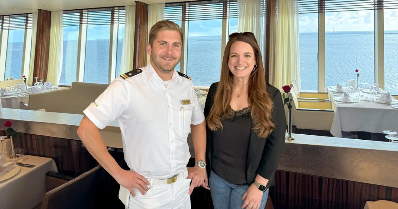 Zweiter Offizier mit Rebekka