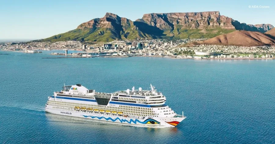 AIDA Schiff vor Kapstadt