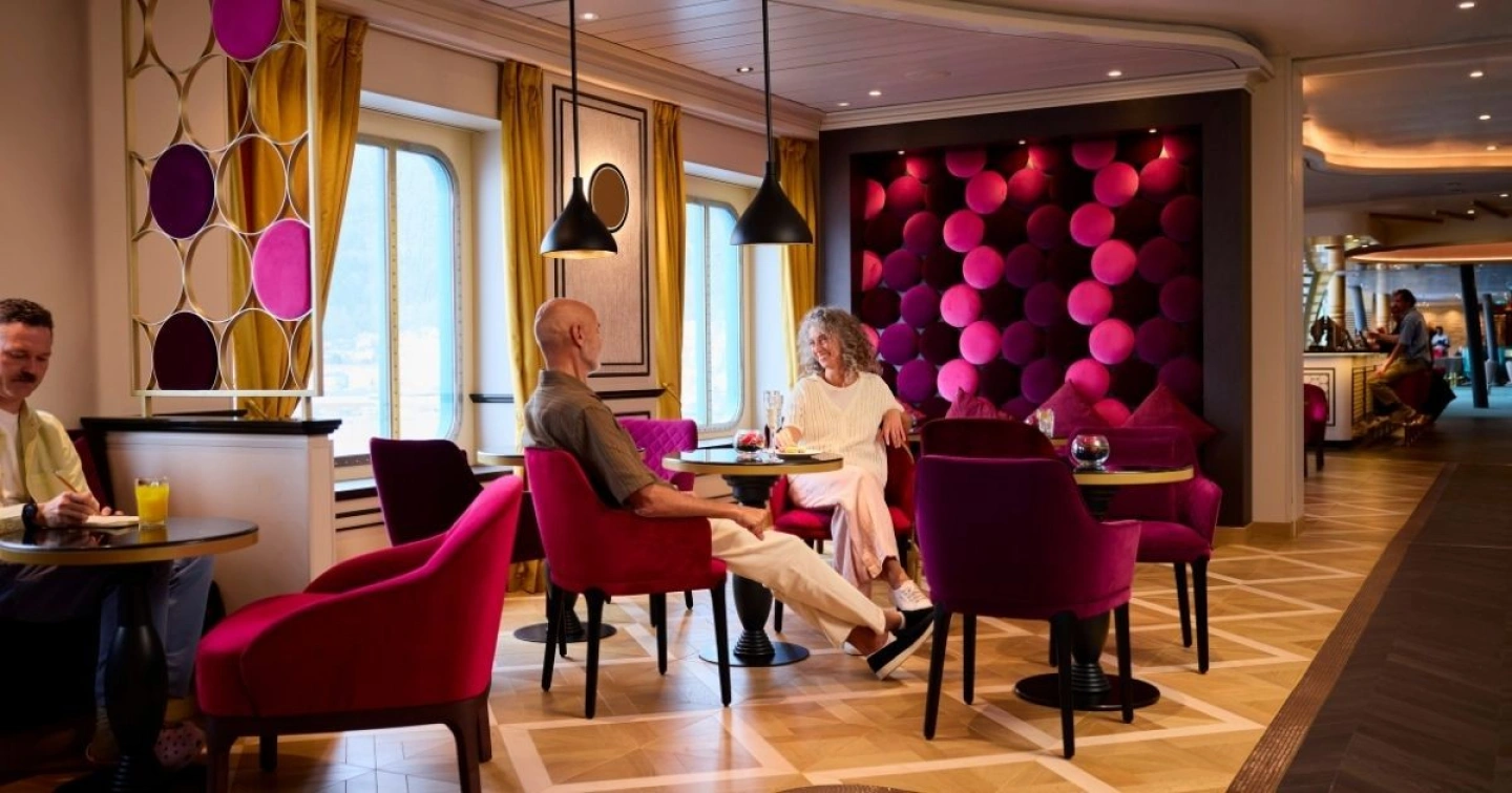 AIDAluna French Kiss Bar und Bistro.