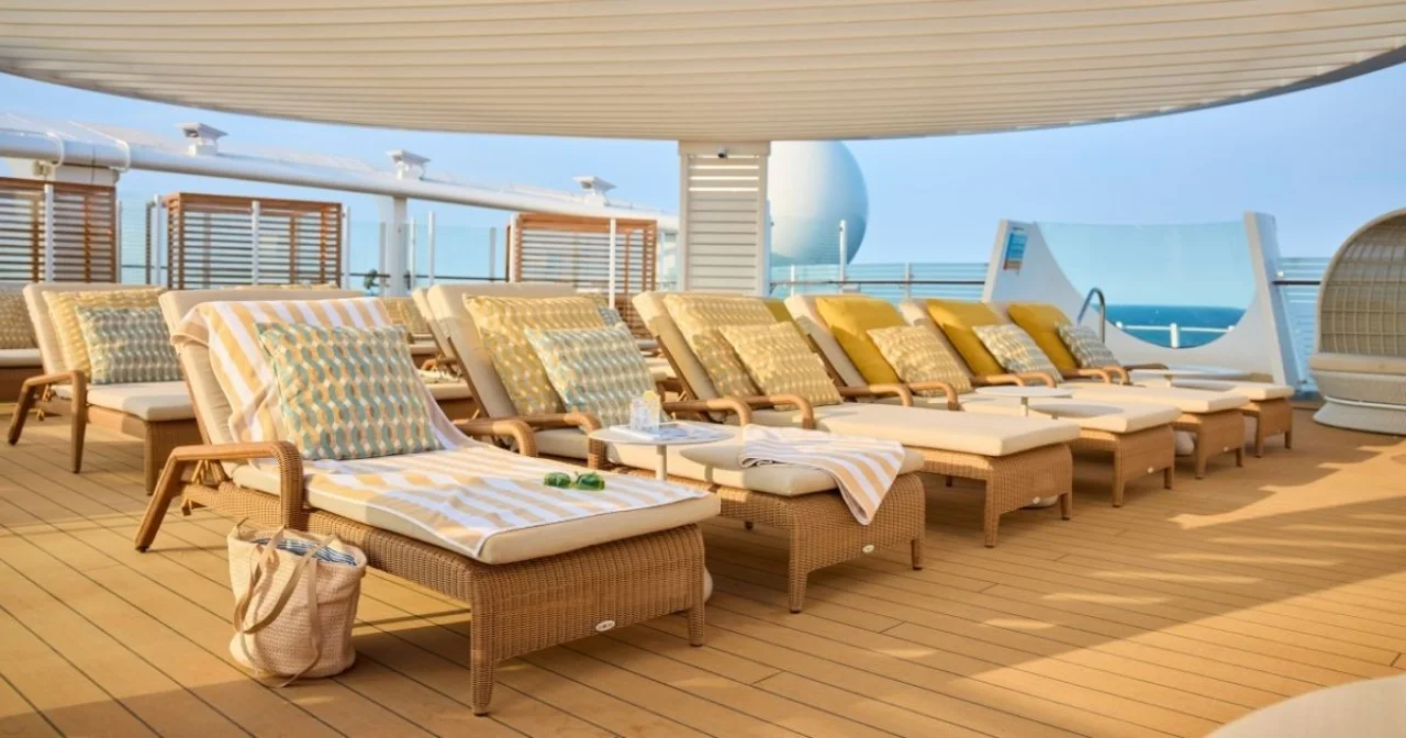 Skydeck auf runderneuerter AIDAluna nach Werftzeit im Zuge des AIDA Evolution Programms