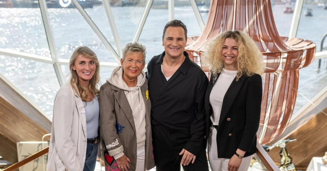 Die drei Taufpatinnen der Mein Schiff Flow heißen Julia (20 Jahre), Annabelle (35 Jahre) und Karin (67 Jahre)