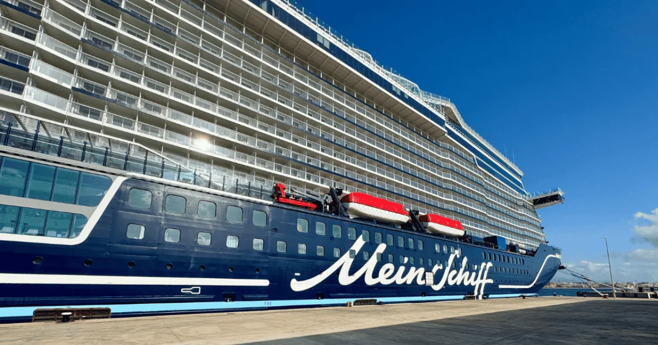 Mein Schiff im Hafen als Header für Beitrag zum Winter 2028 2029
