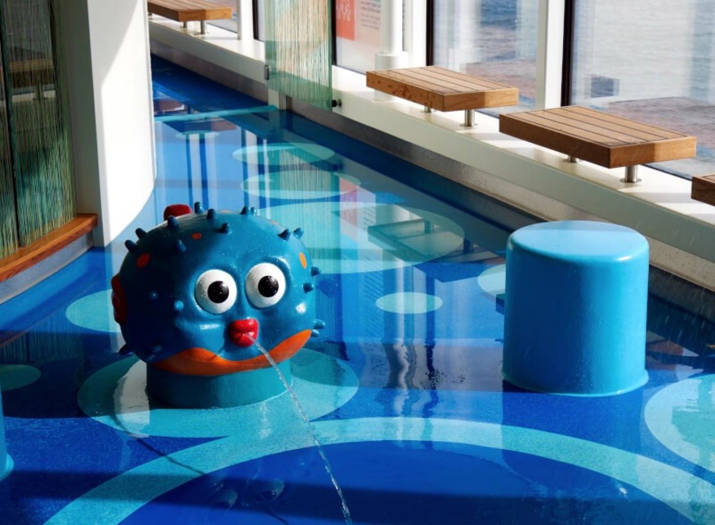 AIDAnova Nassbereich für Kleinkinder.