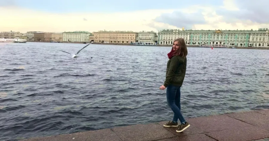EURESAreisen Kundin Hannah am Meer