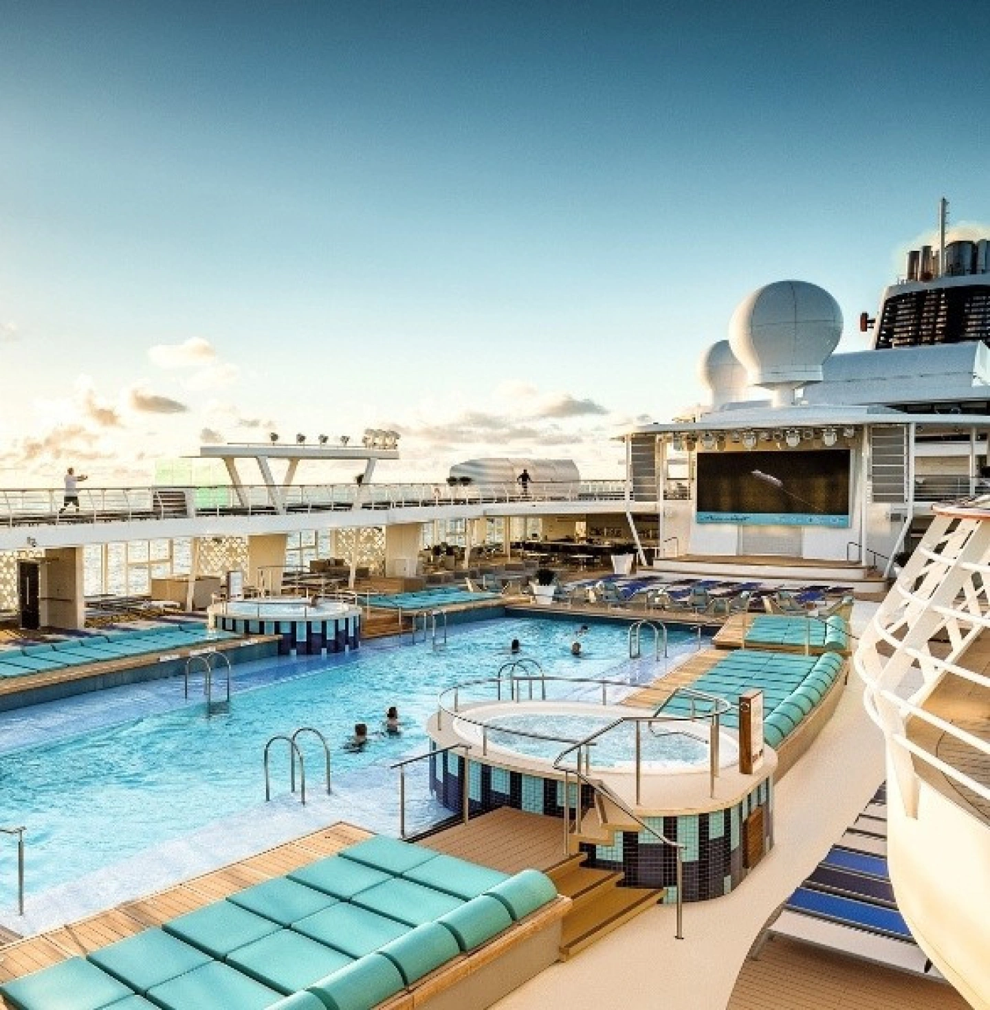 Pool auf Mein Schiff 2