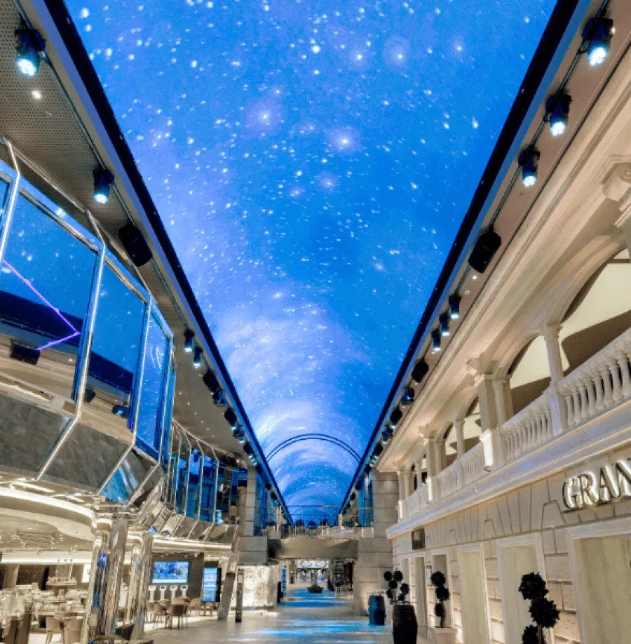 Galleria Grandiosa an Bord von MSC Grandiosa