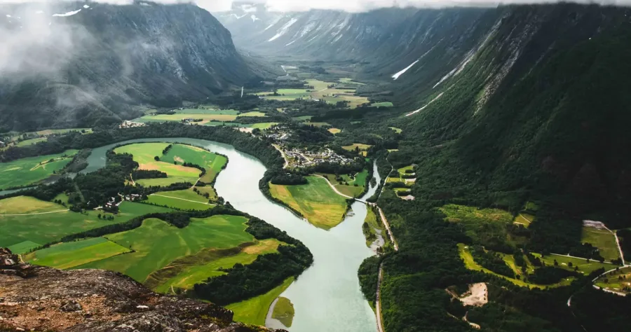 Hafenbild Andalsnes