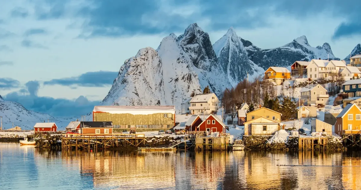 Hafenimpression Leknes (Lofoten)