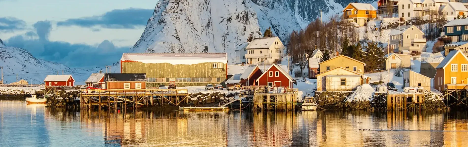 Hafenimpression Leknes (Lofoten)