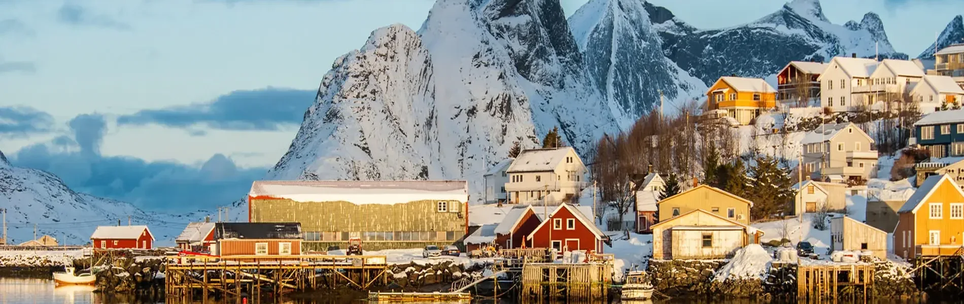 Hafenimpression Leknes (Lofoten)