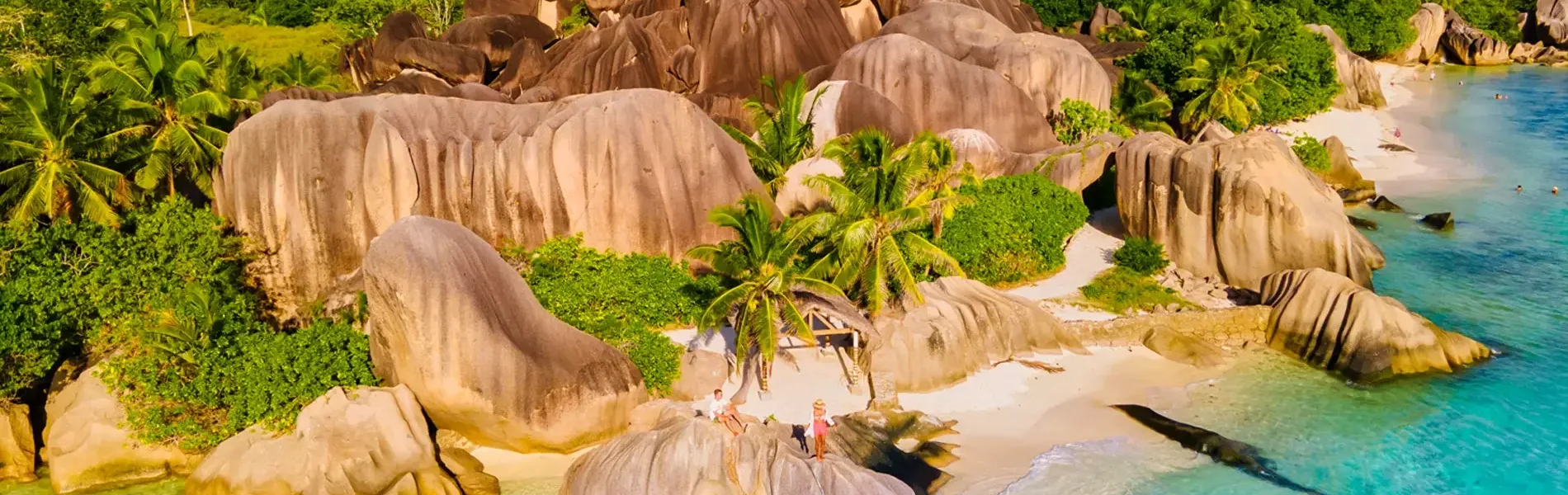 Hafenimpression La Digue