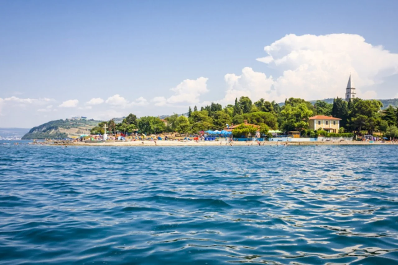 Hafenbild content/reisedaten/haefen/274/2/teaser.jpg