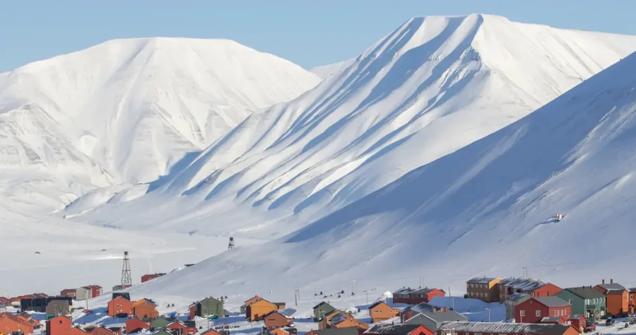 Hafenbild Longyearbyen (Spitzbergen)