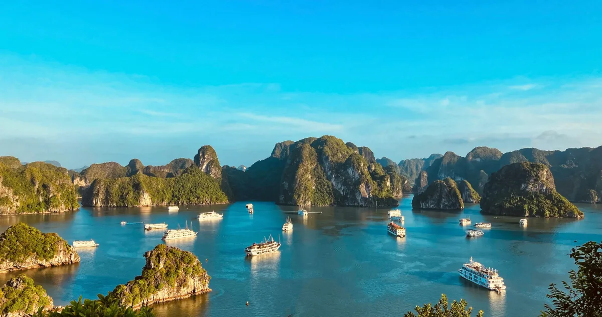 Hafenimpression Halong Bay