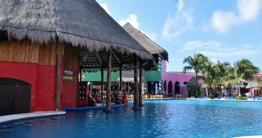 Hafenbild Costa Maya