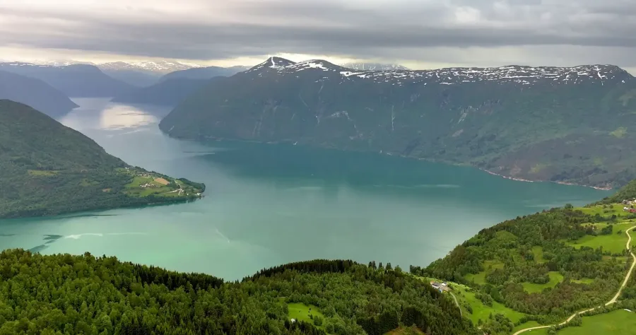 Hafenbild Lustrafjord-Passage
