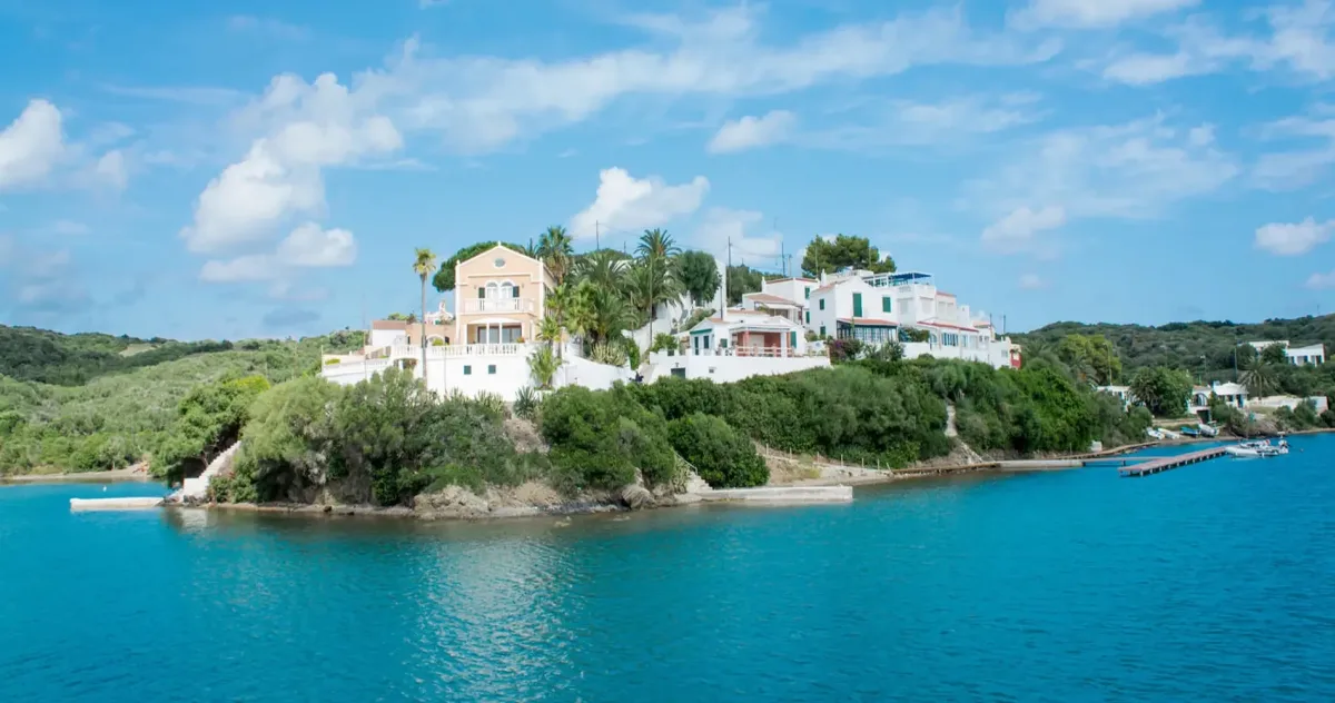 Hafenimpression Mahon (Menorca)