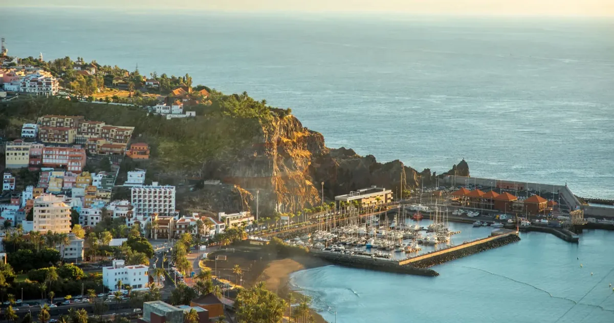 Hafenimpression San Sebastián (La Gomera)