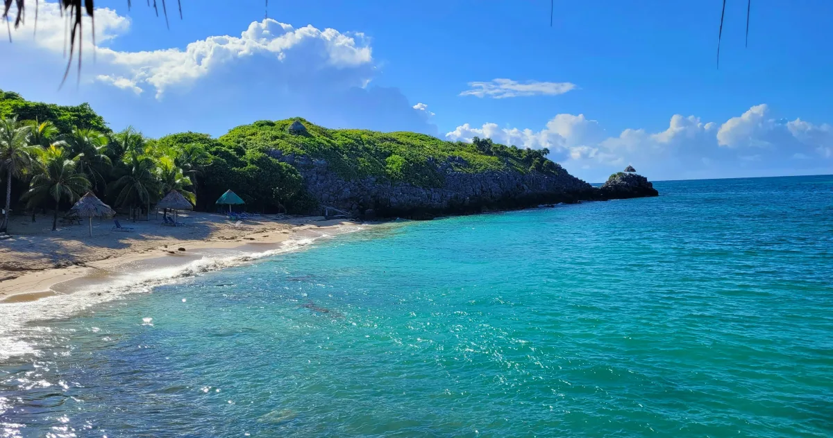 Hafenimpression Roatán