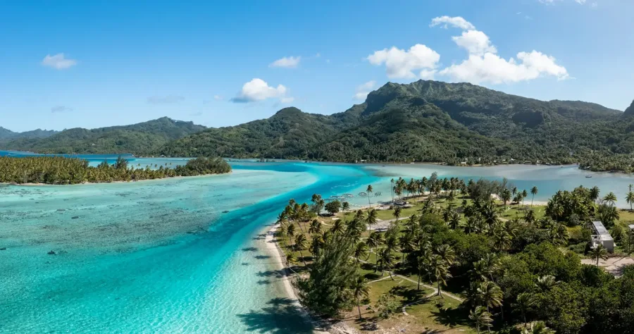 Hafenbild Huahine