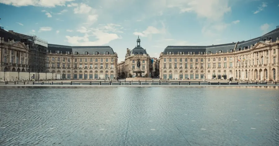 Hafenbild Bordeaux