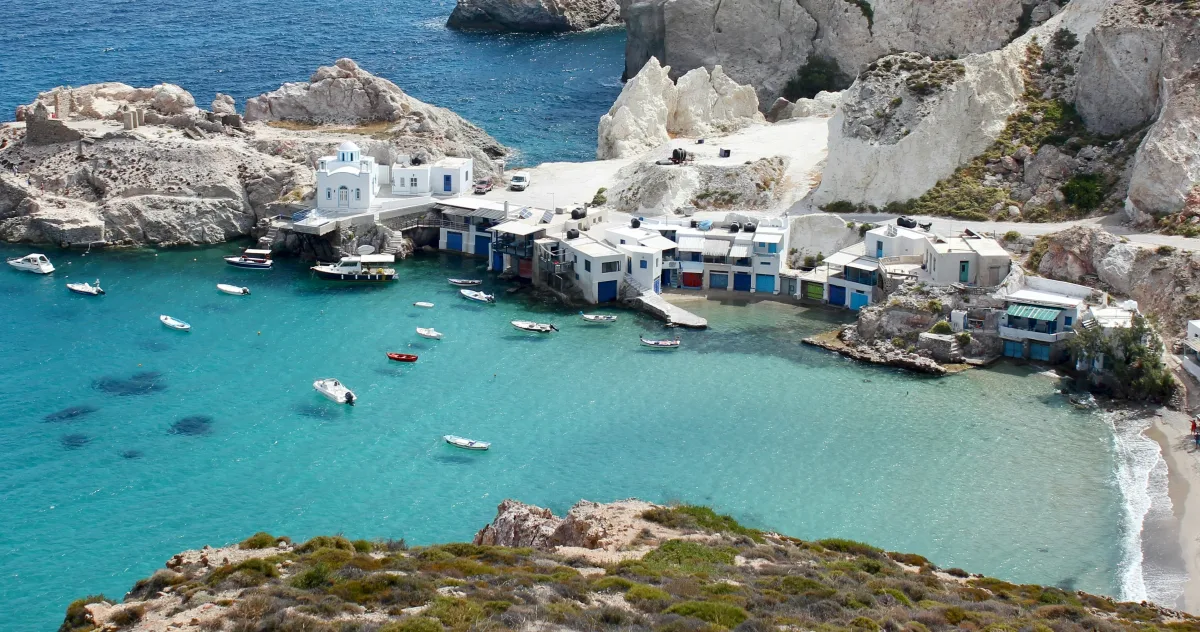 Hafenimpression Milos