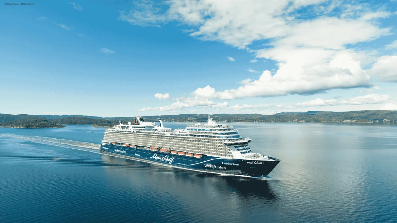 Hafenbild content/reisedaten/schiffe/18/teaser.png