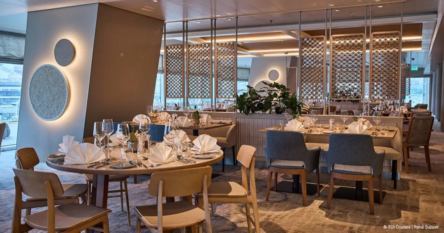 X-Coast Restaurant