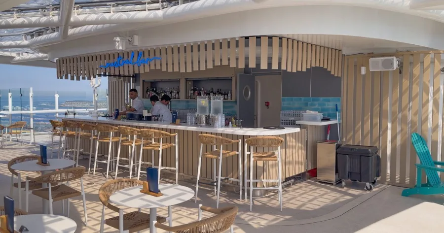 Mistral Bar