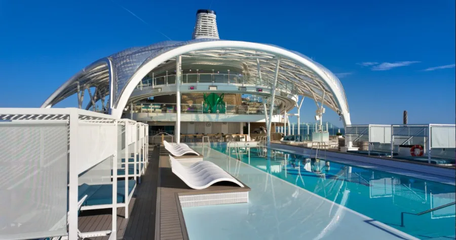 25m Pool