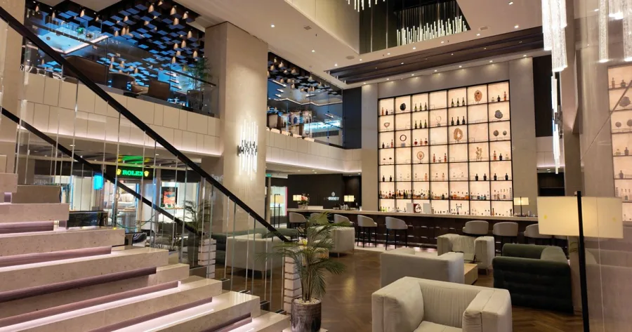 Lobby Bar