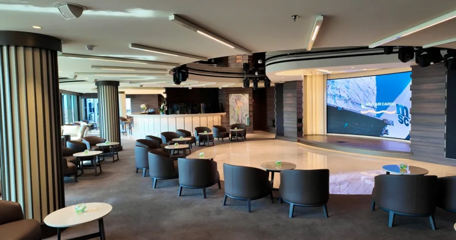 Astern Lounge