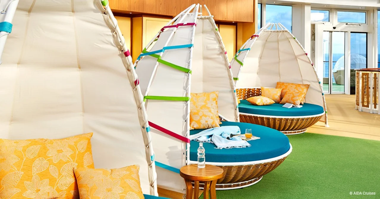 Beach Club mit Live-Musk/ DJ