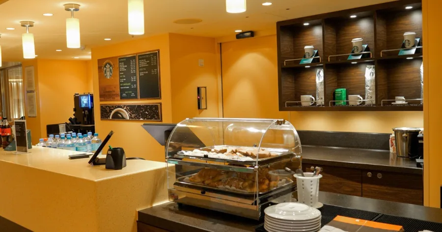 Pier 3 Market