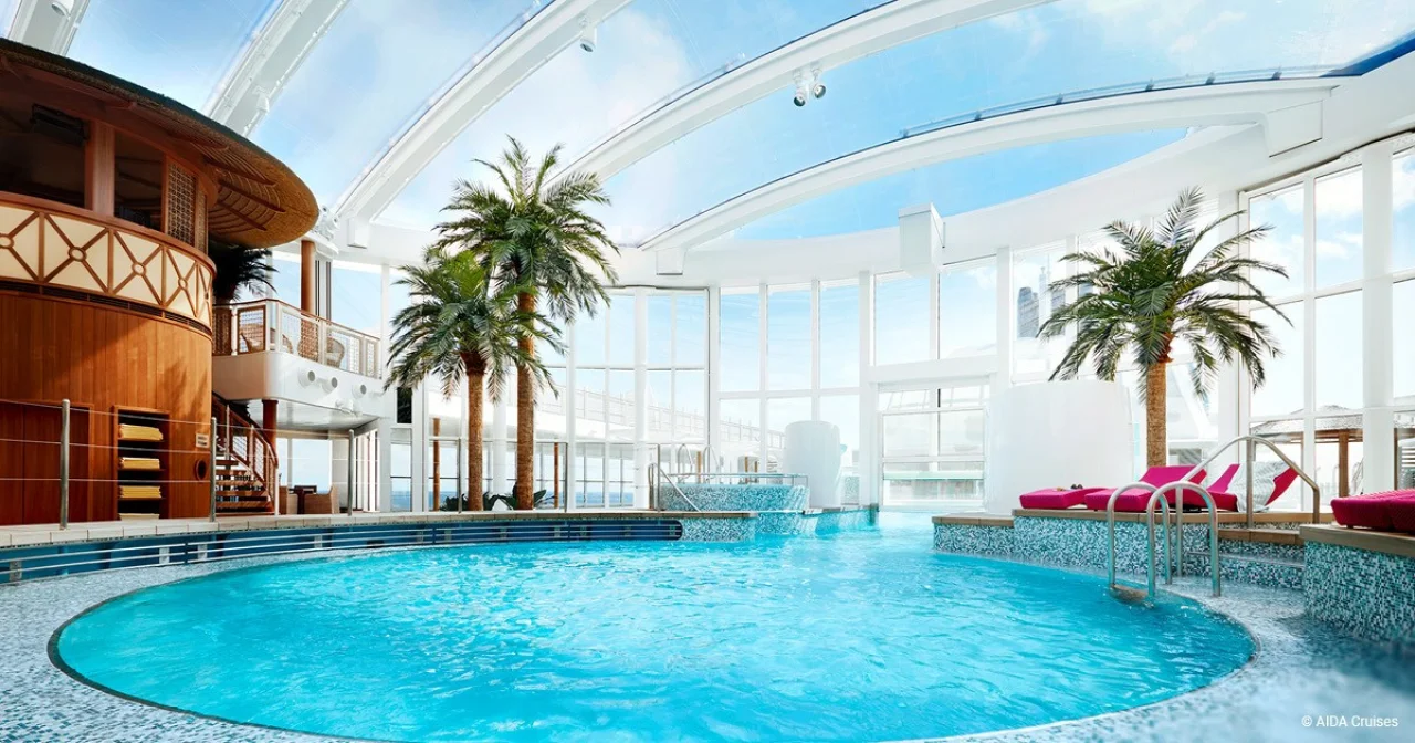 Beach Club mit Live-Musk/ DJ