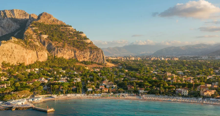 Hafenbild Palermo (Sizilien)