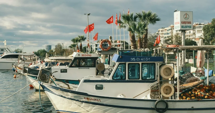 Hafenbild Izmir