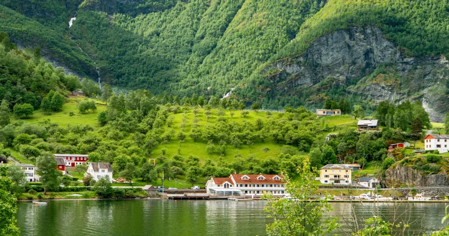 Hafenbild Innvikfjord-Passage
