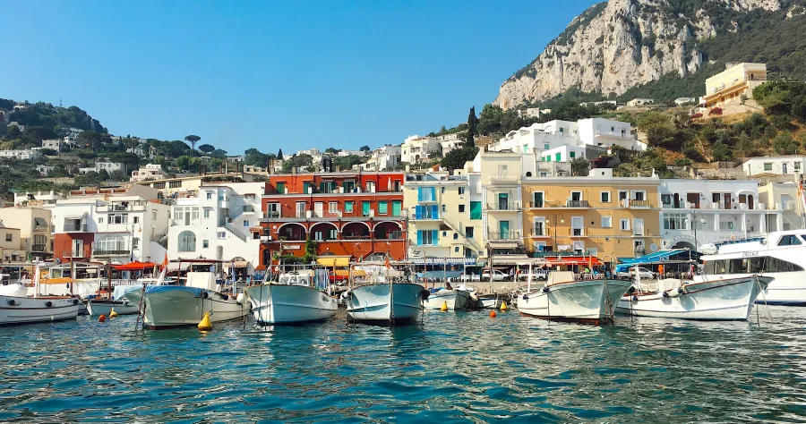 Hafenbild Capri