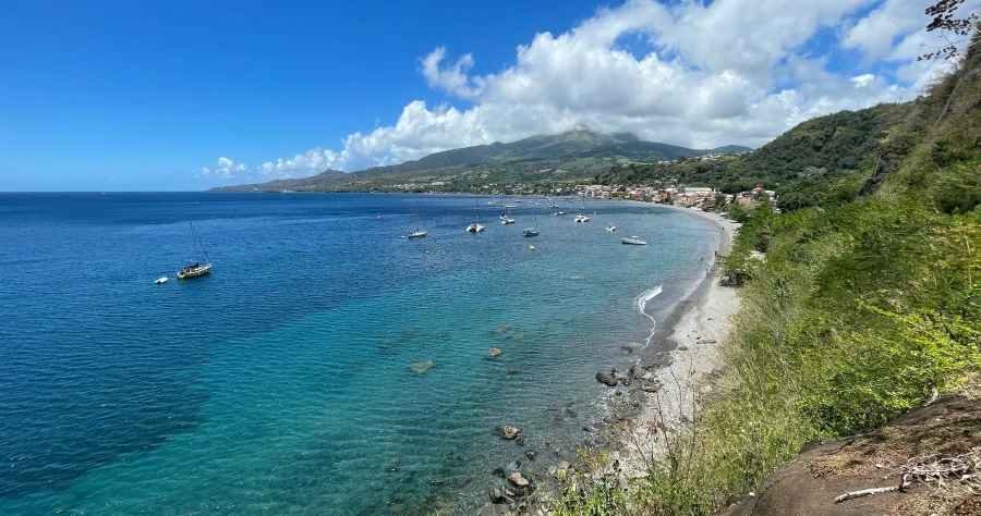 Hafenbild Saint-Pierre
